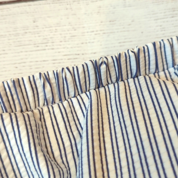 NWT Xhilaration Ruffle Bandau Bikini - Size D/DD & S - Picture 4 of 16